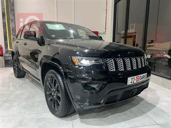 جيب جراند شيروكي 2021 للبيع في العراق - الموصل